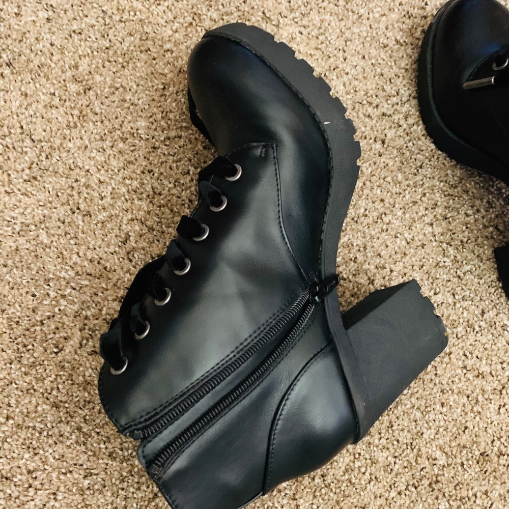 Mossimo Boots - image 6